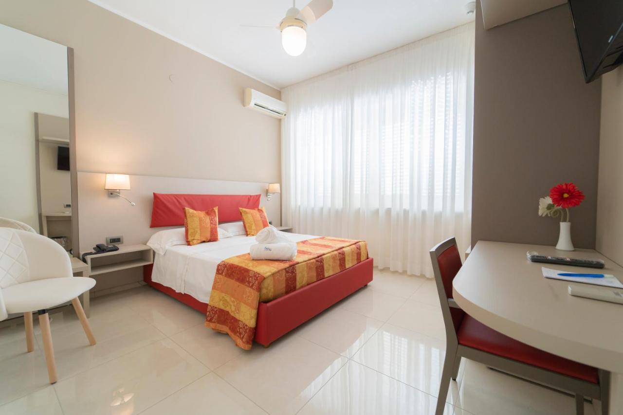 Hotel San Pietro Майори Экстерьер фото