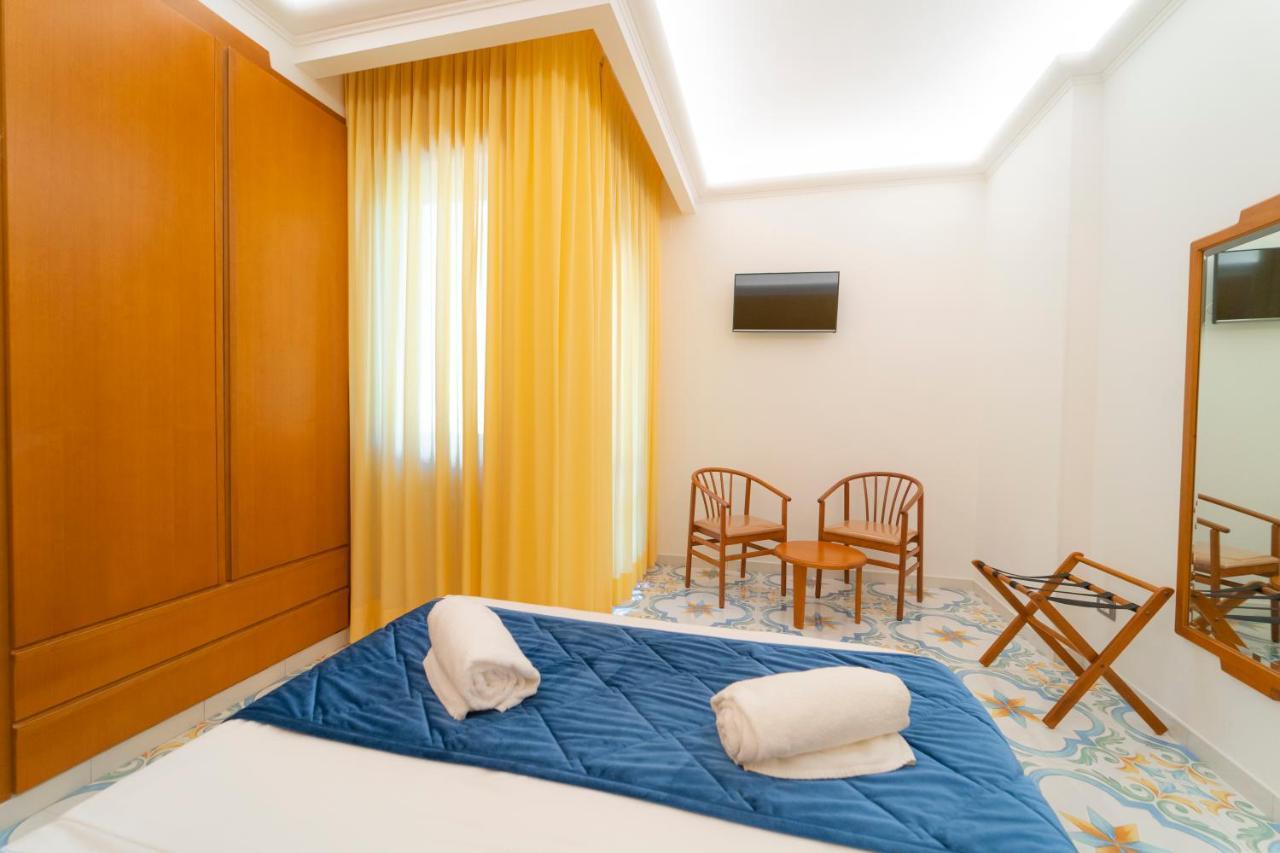 Hotel San Pietro Майори Экстерьер фото